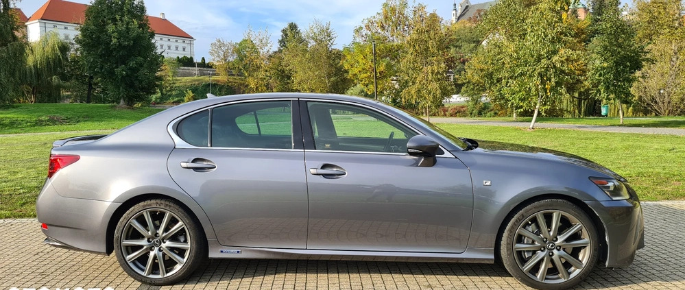 Lexus GS cena 93000 przebieg: 162000, rok produkcji 2012 z Sandomierz małe 326